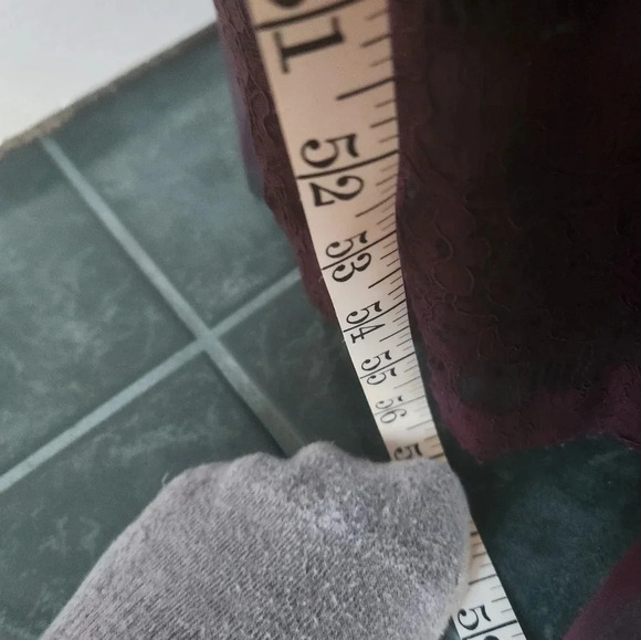 Gorgeous Sleeveless Purple Lace Dress by Betsy & Adam Sz 6 - Picture 12 of 12